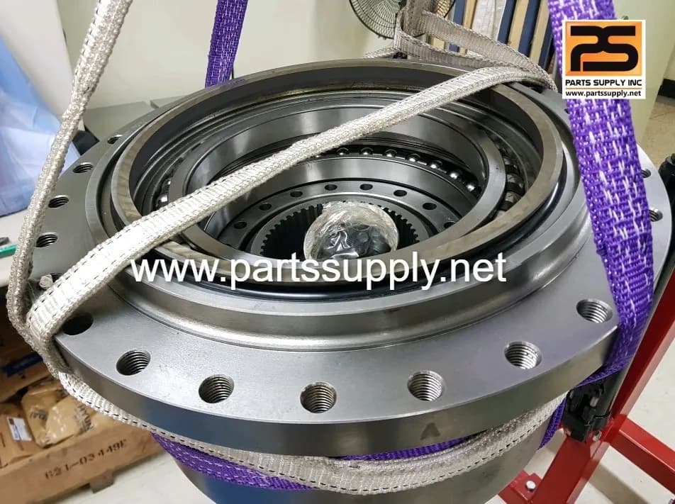 reductor de giro Hyundai 31NB-11150 vista superior en eslingas